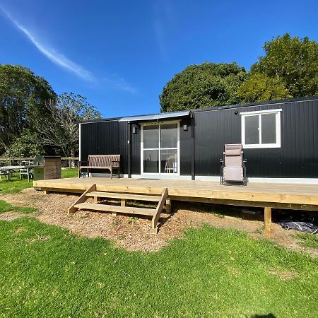 Cosy Cabin To Stay Even Better Than Glamping Pukekohe Exterior photo